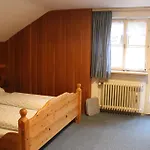 Pfeiffer Alm Mit Blick Auf Zugspitze بيت ضيافة جارمش بارتنكيرشن