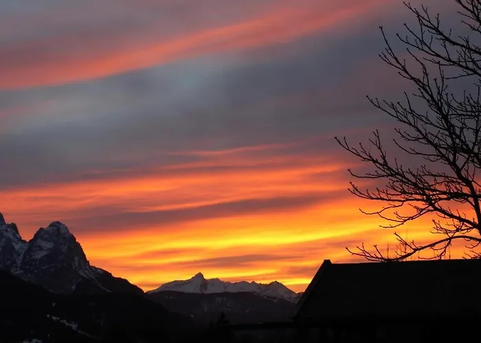 Vendégház Pfeiffer Alm Mit Blick Auf Zugspitze 3*